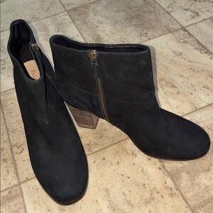 Cole Haan Black Nike Air Leather Suede Ankle Heeled Cassidy Boots with Side Zip